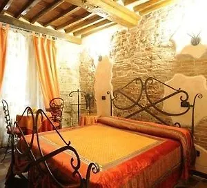 Corte Dei Folletti 3*, Lucca İtalya